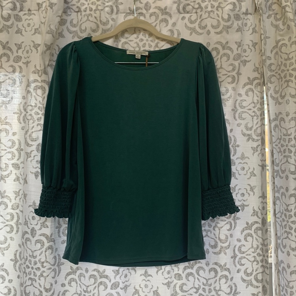 NWT. Green/turquoise blouse, size medium